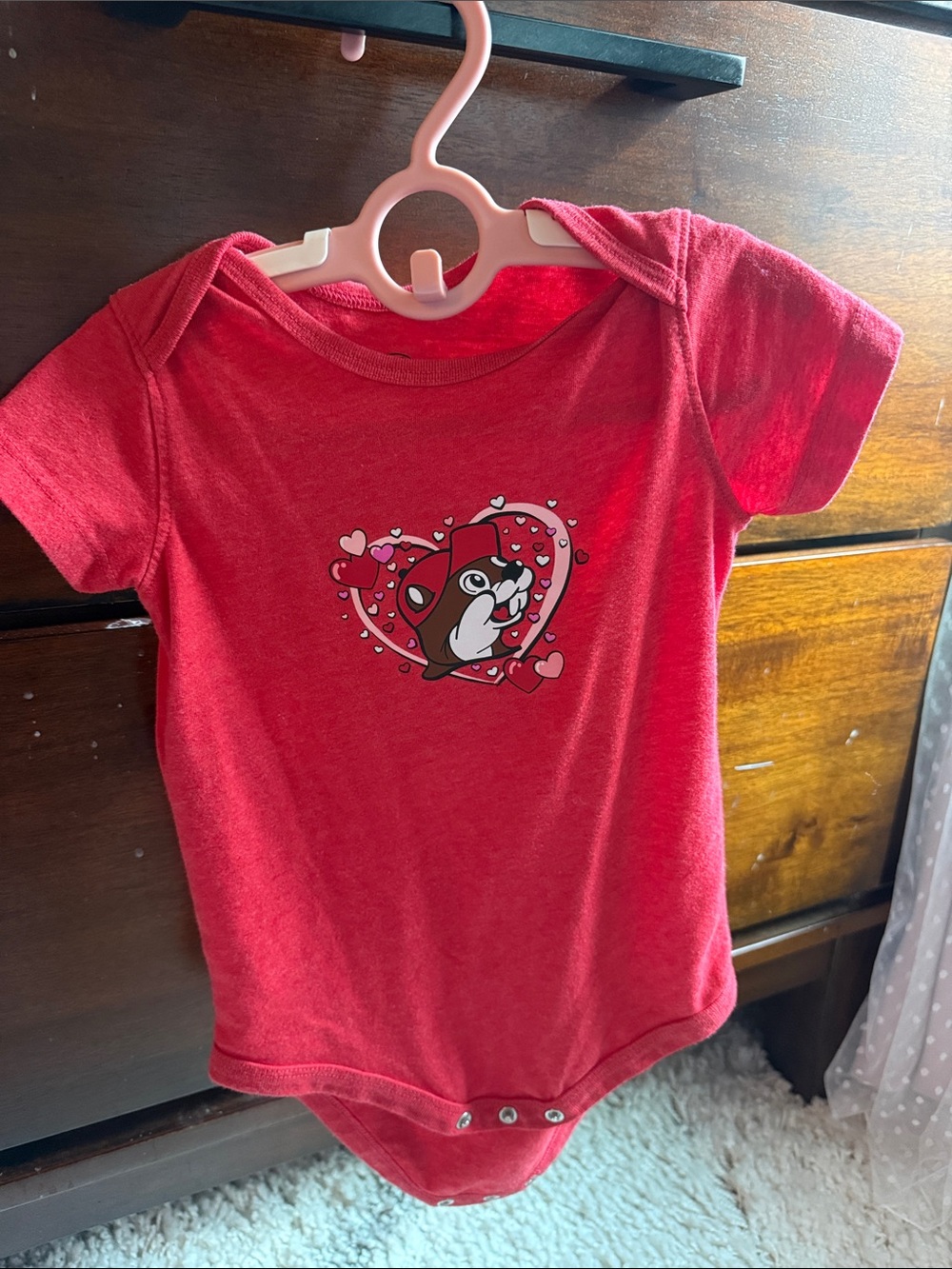 Buc-ee’s Red Baby Girl Short-Sleeve Heart Onesie
